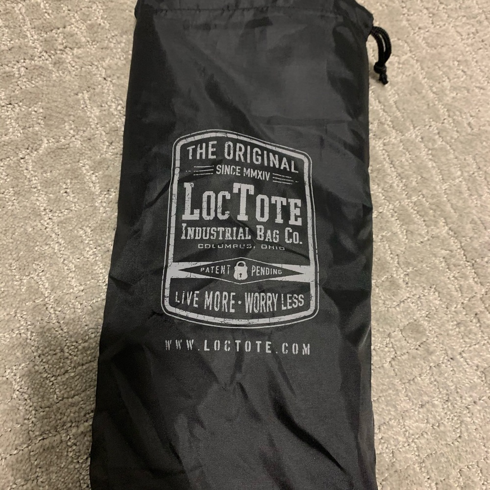 Unique locking bag